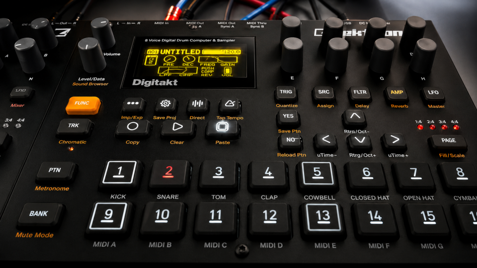 Elektron Digitakt MKI + Elektron Digitone MKI – Estado Impecable – Con cajas y accesorios originales de segunda mano · Foto 3 de 8 · Madrid · 900 €