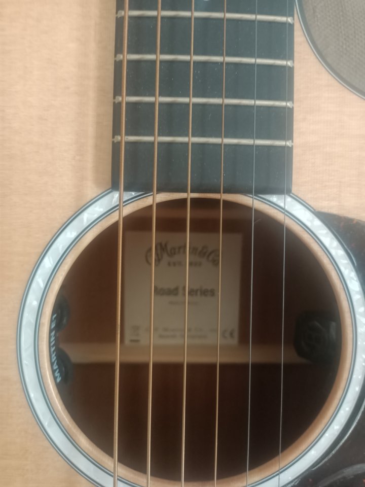 Guitarra acústica Martin GPC-11E. de segunda mano · Foto 6 de 10 · Cádiz · 990 €