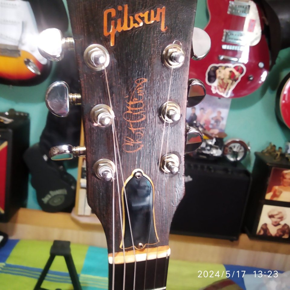 GIBSON Chet Atkins Tennessean 1996 de segunda mano · Foto 2 de 10 · Madrid · 1400 €