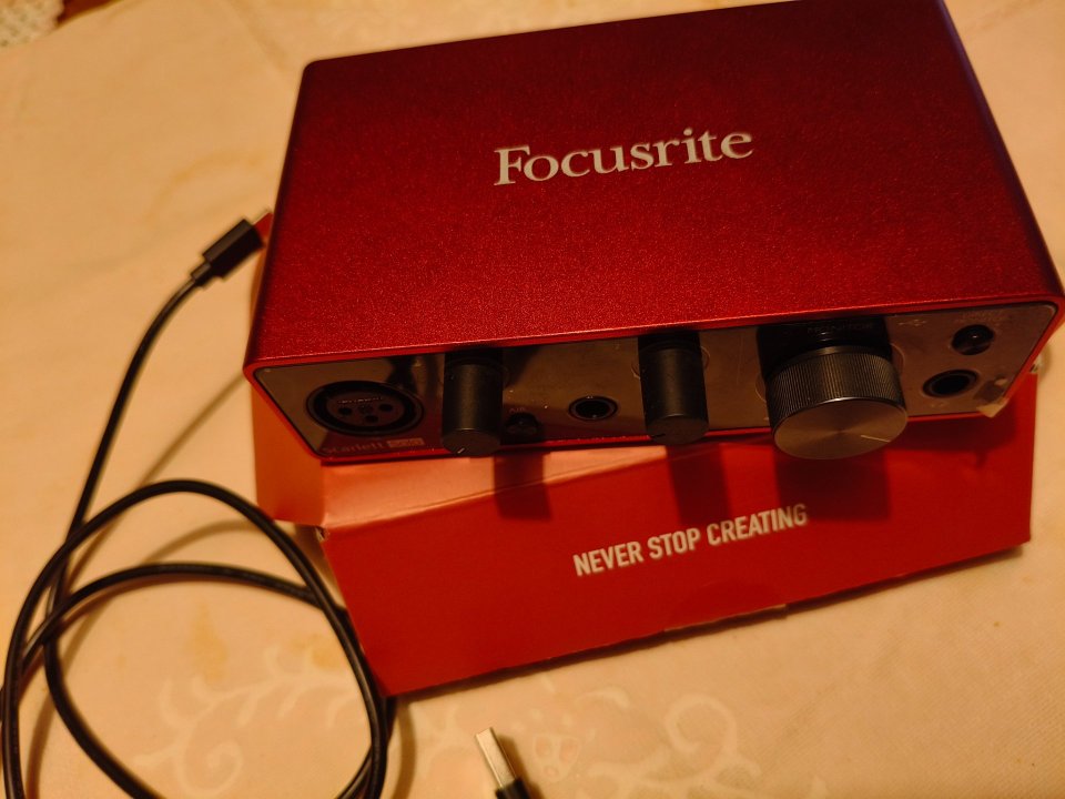 Interfaz de audio USB Scarlett Solo 3.ª gen. de Focusrite