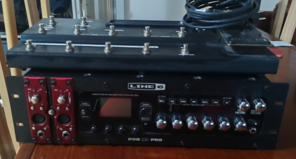 Line6 PodX3 Pro+ pedalera FBV shortboard de segunda mano · Foto 4 de 4 · Cantabria · 270 €