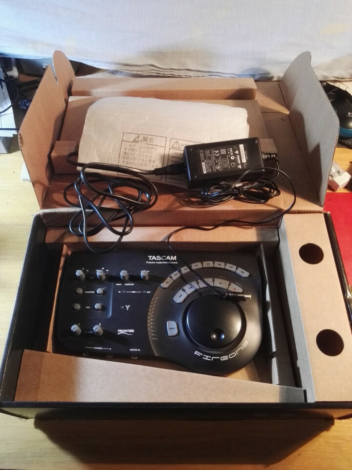 Vendo: Tascam Fireone