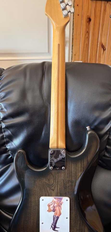 Fender Stratocaster Plus deluxe Ebony Frost.1991 de segunda mano · Foto 2 de 7 · Barcelona · 1600 €