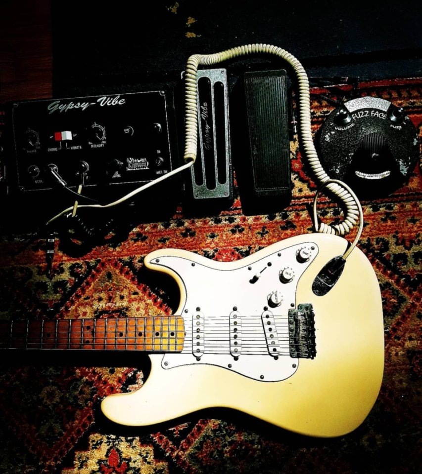 DOMINION Fuzz Face hecho por encargo a mano BC183 [Dallas Arbiter Replica] de segunda mano · Foto 2 de 2 · Pontevedra · 399 €