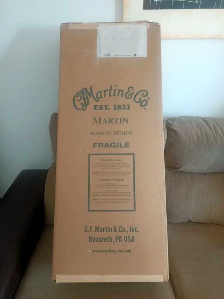 Guitarra acústica Martin GPC-11E. de segunda mano · Foto 9 de 10 · Cádiz · 990 €