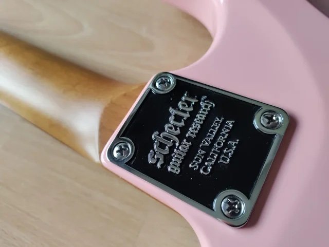 Schecter Nick Johnston SSS atomic coral