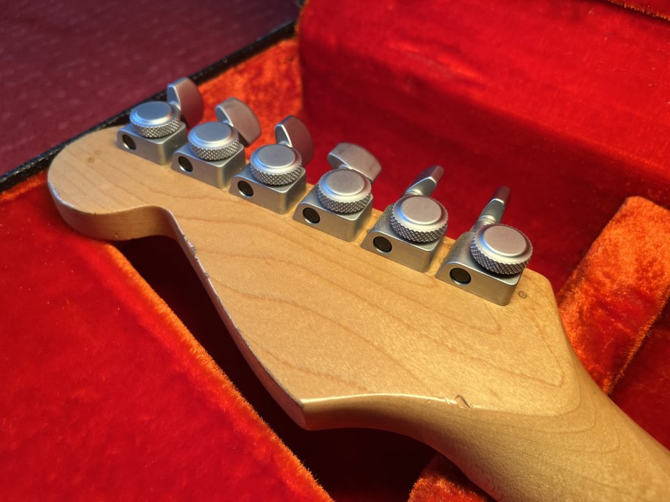 Fender Stratocaster Ultra Flame Top 1992 – Green – DiMarzio Pickups