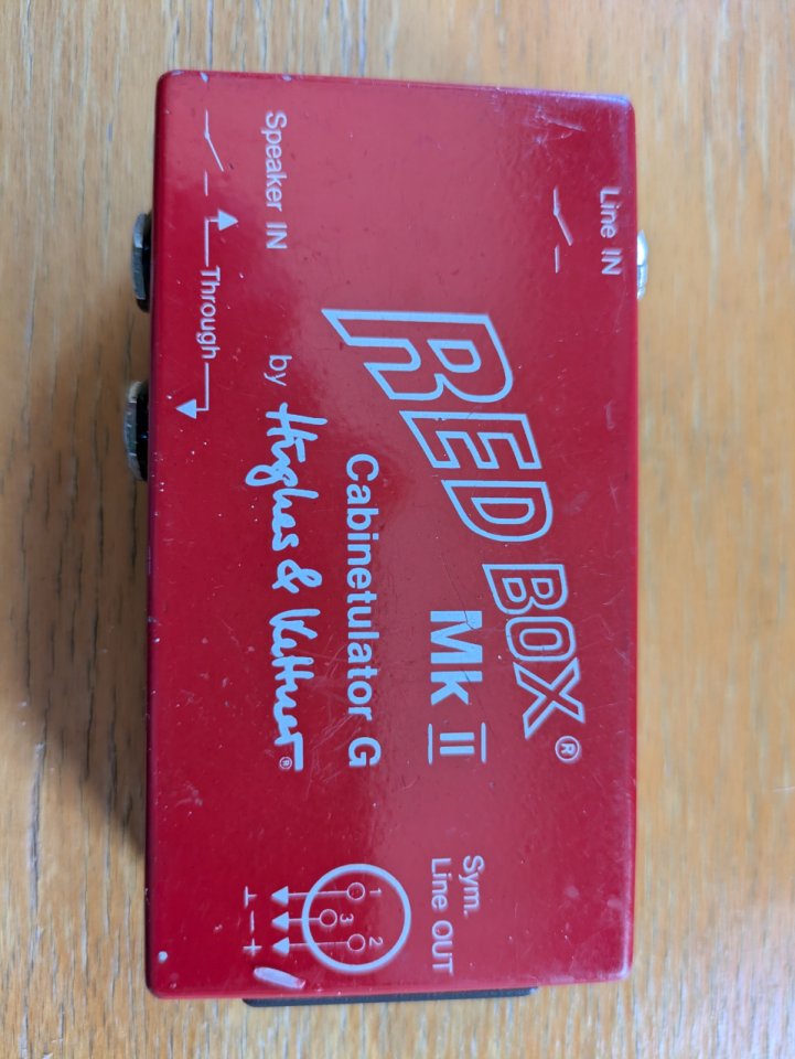 Hughes & Kettner Red Box MKII de segunda mano · Foto 7 de 7 · Madrid · 35 €