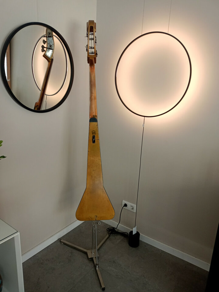 Contrabajo eléctrico Framus Triumph 4/60 finales 1950s principios 1960s Oro