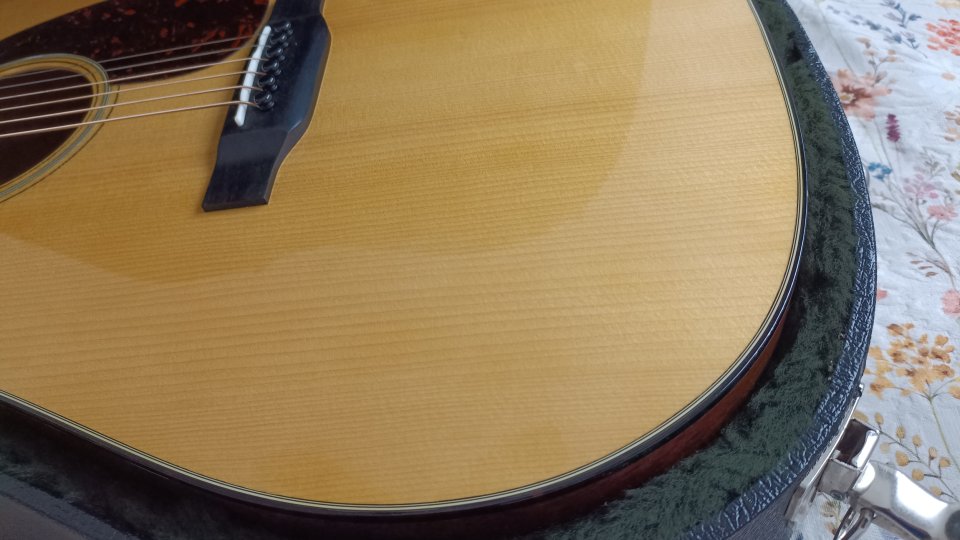Martin D18 custom shop