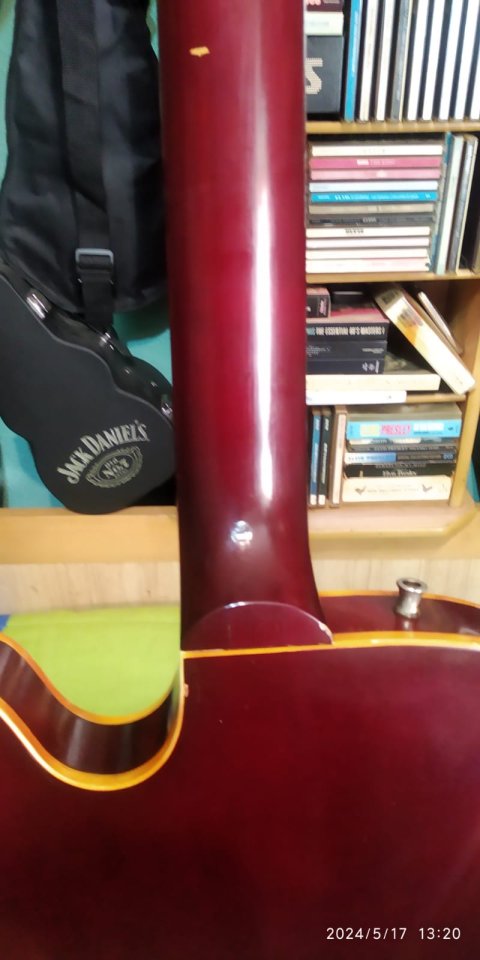 GIBSON Chet Atkins Tennessean 1996 de segunda mano · Foto 8 de 10 · Madrid · 1400 €