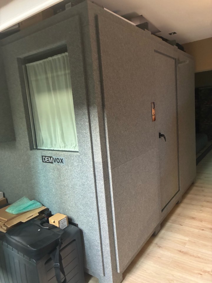 Demvox DV500 cabina estudio de segunda mano · Foto 4 de 8 · Madrid · 6500 €