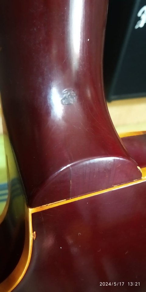 GIBSON Chet Atkins Tennessean 1996 de segunda mano · Foto 9 de 10 · Madrid · 1400 €