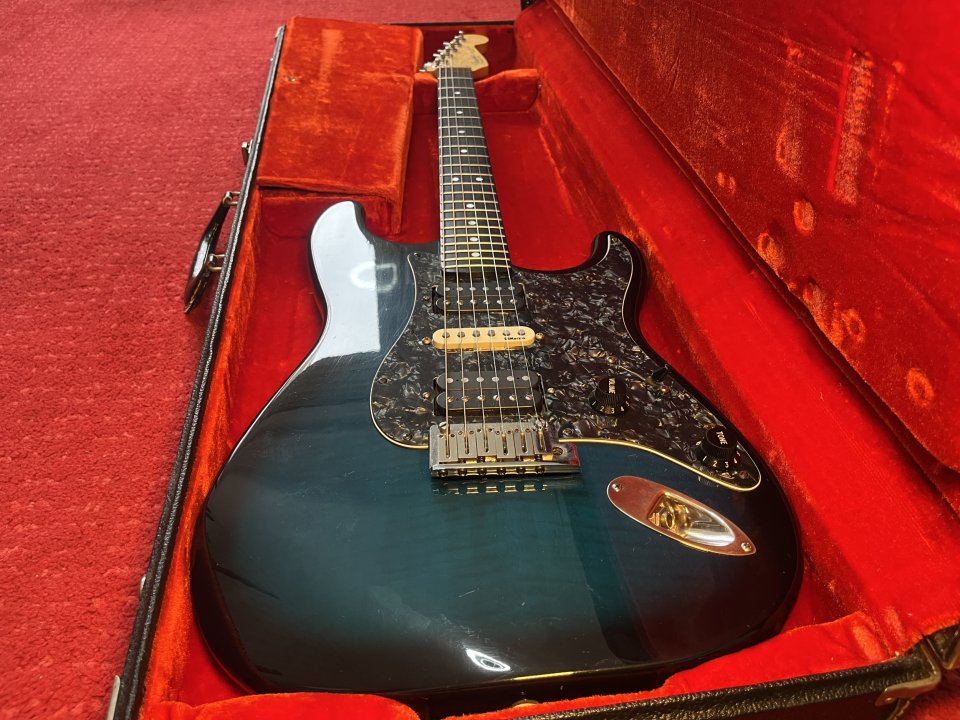 Fender Stratocaster Ultra Flame Top 1992 – Green – DiMarzio Pickups