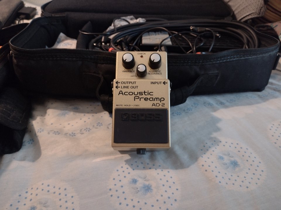 BOSS AD-2 Acoustic Preamp de segunda mano · Foto 1 de 2 · Barcelona · 50 €