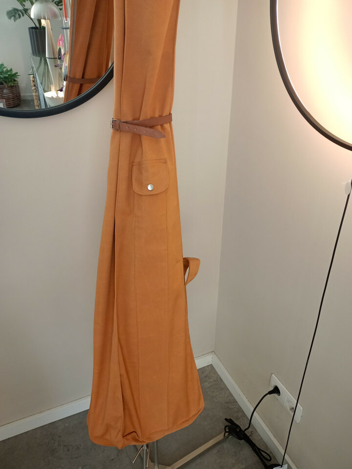 Contrabajo eléctrico Framus Triumph 4/60 finales 1950s principios 1960s Oro