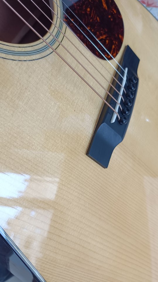 Martin D18 custom shop