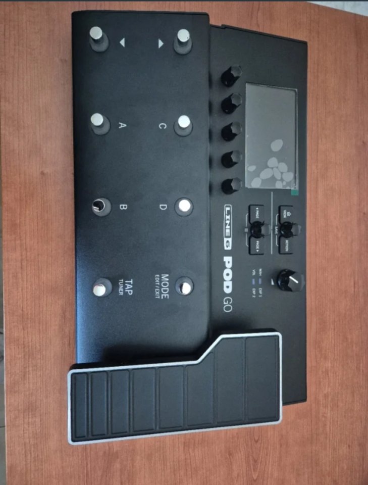 Lunes 6 pod go de segunda mano · Foto 1 de 4 · Toledo · 320 €
