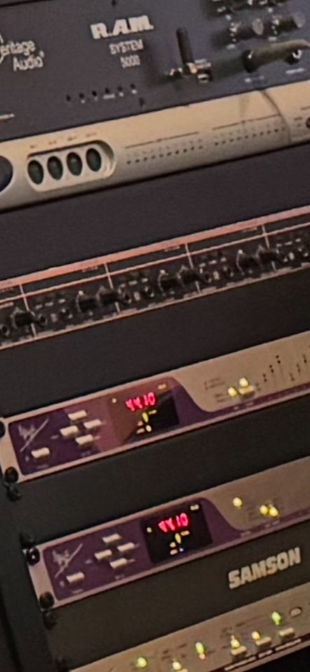 Rebaja, Dos unidades Apogee adx16 y dax16 con tarjetas xHD para Protools