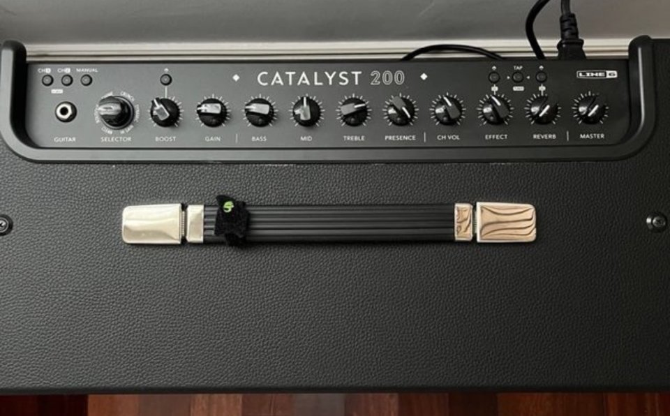 Amplificador Caralyst 200