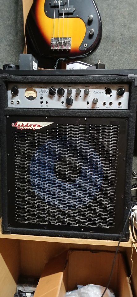 combo de bajo ashdown mag 300 ebo 2