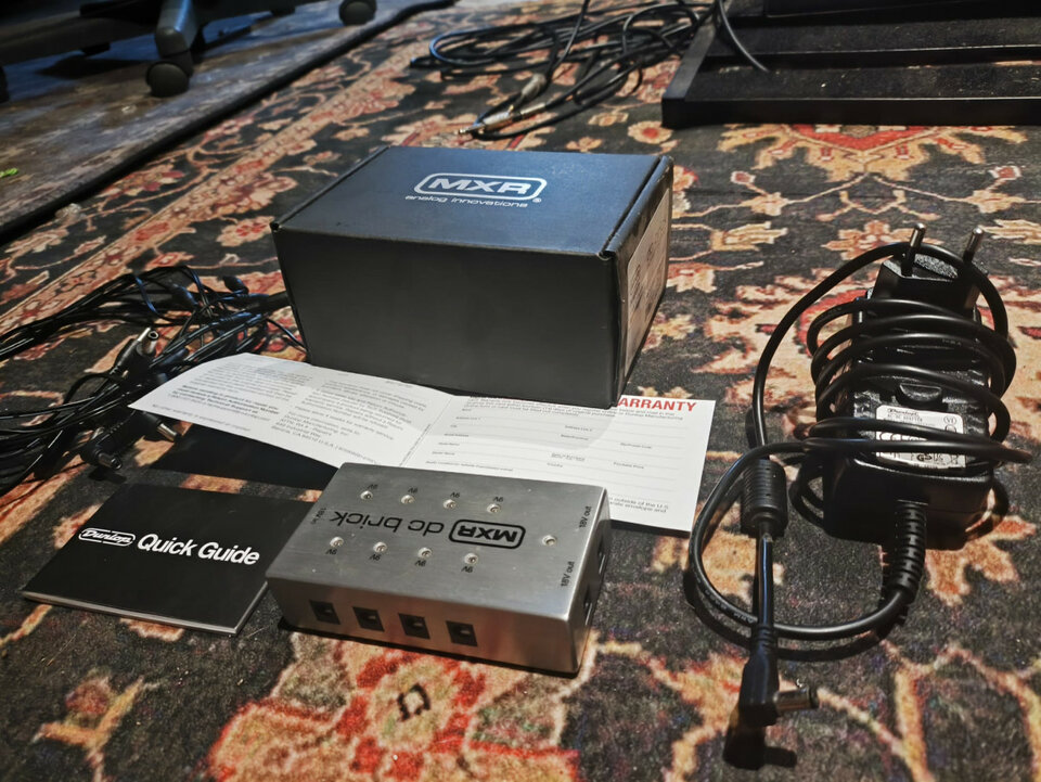 Fuente de alimentación MXR DC Brick