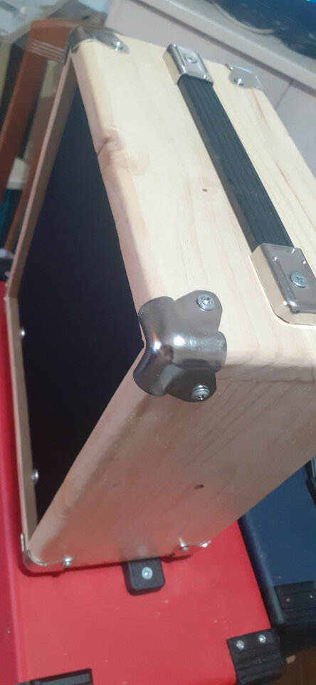 Pantalla artesanal 1x8 en madera de Abeto finlandes 18mm acabado color natural de segunda mano · Foto 4 de 10 · Cáceres · 40 €