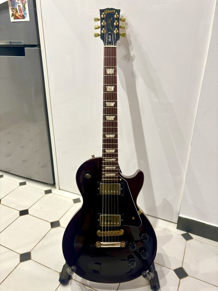 Gibson Les Paul Studio '95 Red Wine