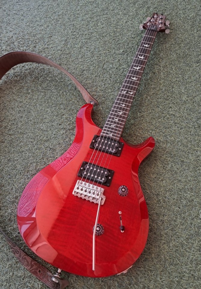 PRS Custom 24 S2 30 aniversario. de segunda mano · Foto 3 de 5 · Valencia · 1200 €