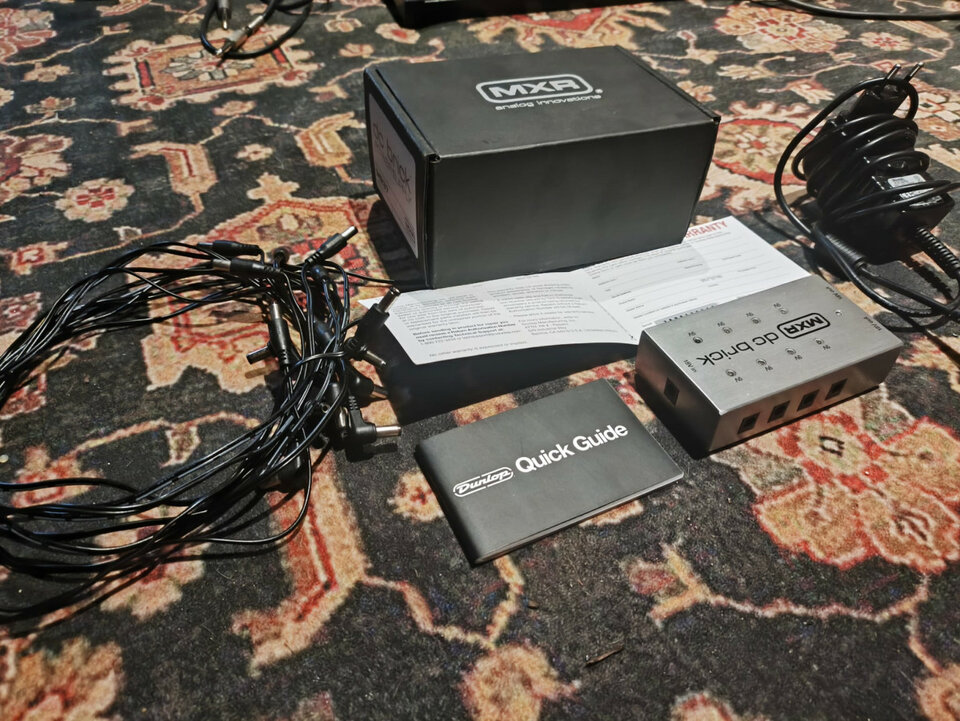 Fuente de alimentación MXR DC Brick