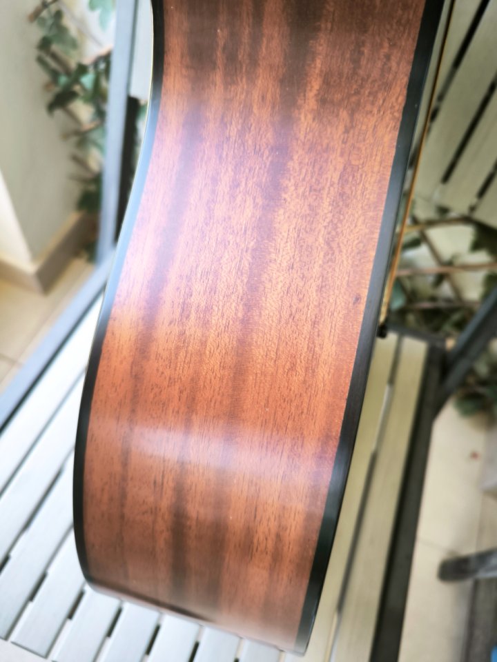 Luis Guerrero "Carthago guitars" Isla Grosa 1 PVP3000€ de segunda mano · Foto 5 de 9 · Murcia