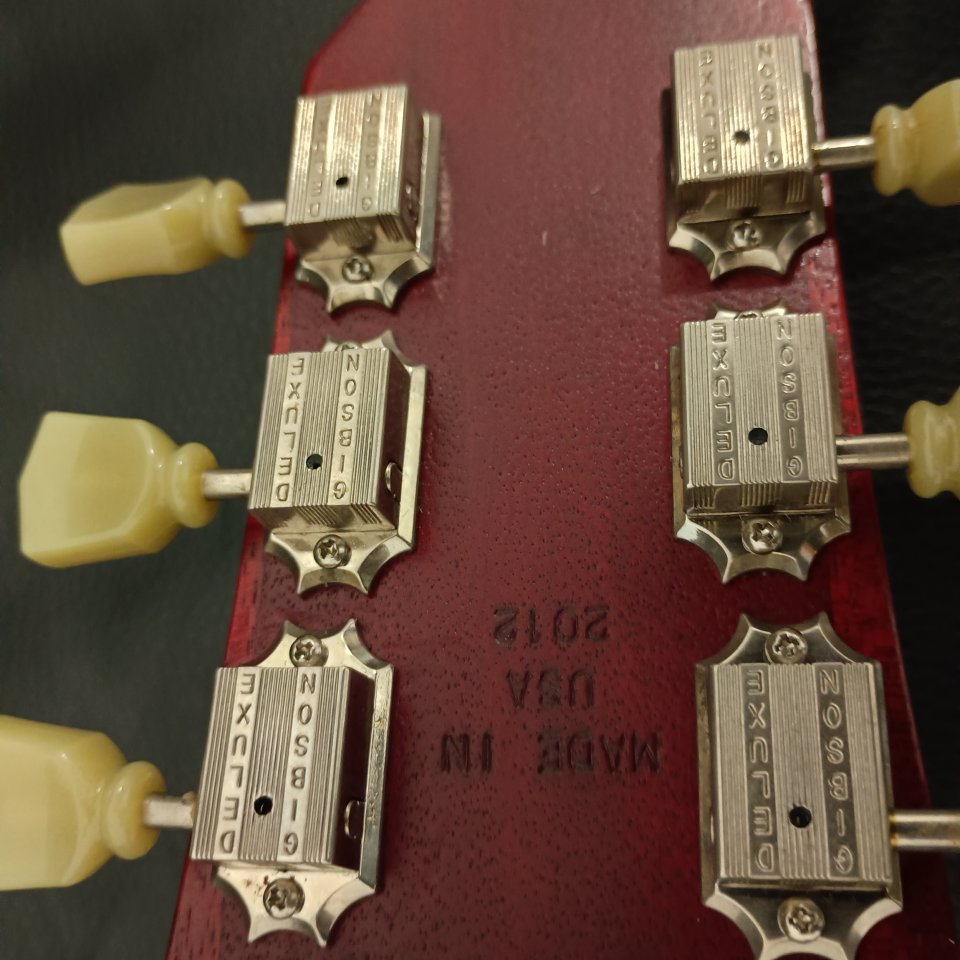 Gibson Les Paul Studio 2012 de segunda mano · Foto 7 de 10 · Málaga · 900 €