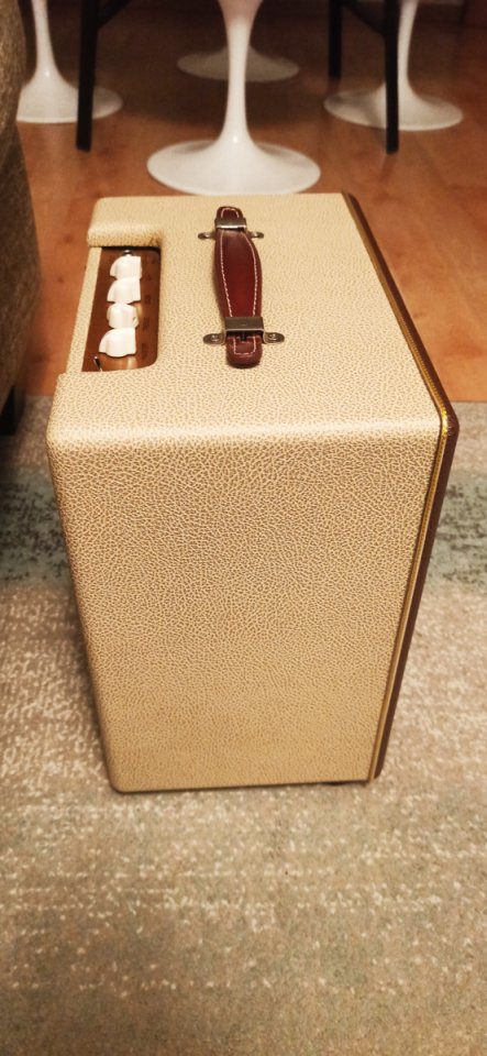 Mario Punsola MPF Room One