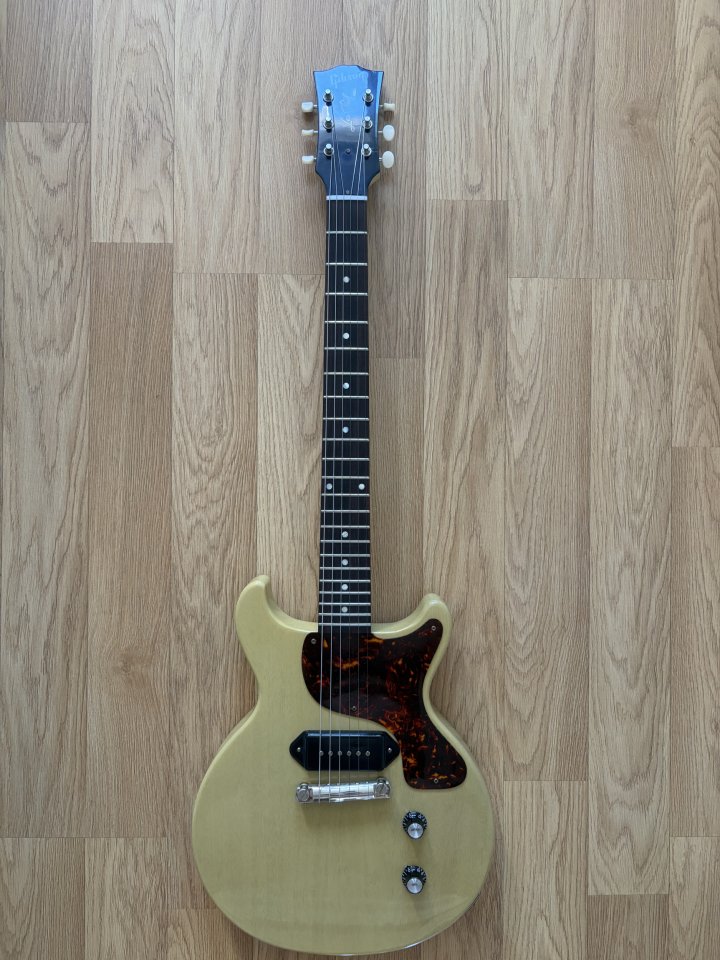 Gibson Custom Shop 1958 Les Paul Junior Double Cut TV Yellow Reissue de segunda mano · Foto 1 de 7 · Madrid · 3500 €
