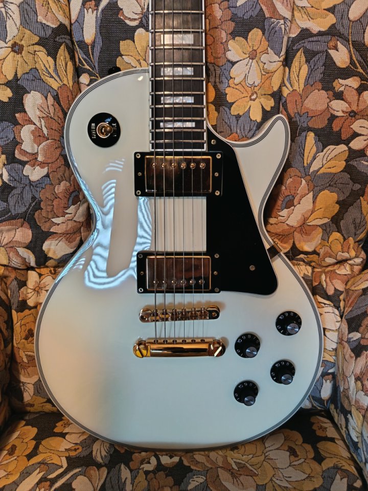 CHOLLO HOY EN MANO! Edwards E-LP130CD WHT