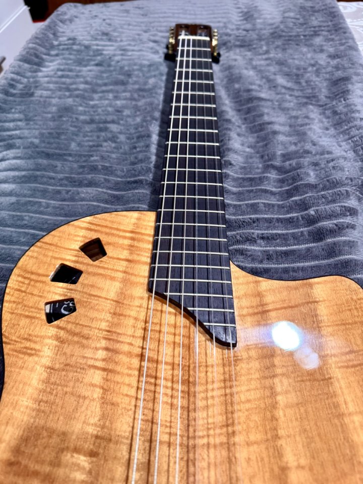 Cordoba Stage Guitar Natural Amber w/B de segunda mano · Foto 4 de 10 · SC Tenerife · 600 €