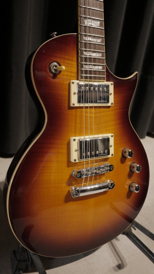 LTD EC-401VF (Seymour Duncan JB y 59) de segunda mano · Foto 1 de 7 · Sevilla · 600 €