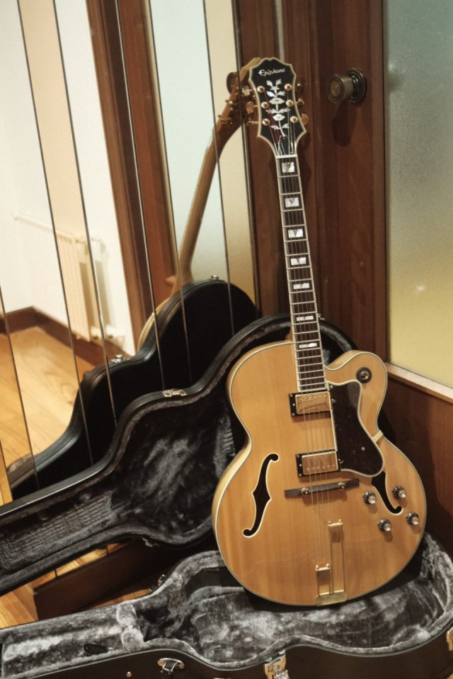 Epiphone Broadway (Corea 2012)