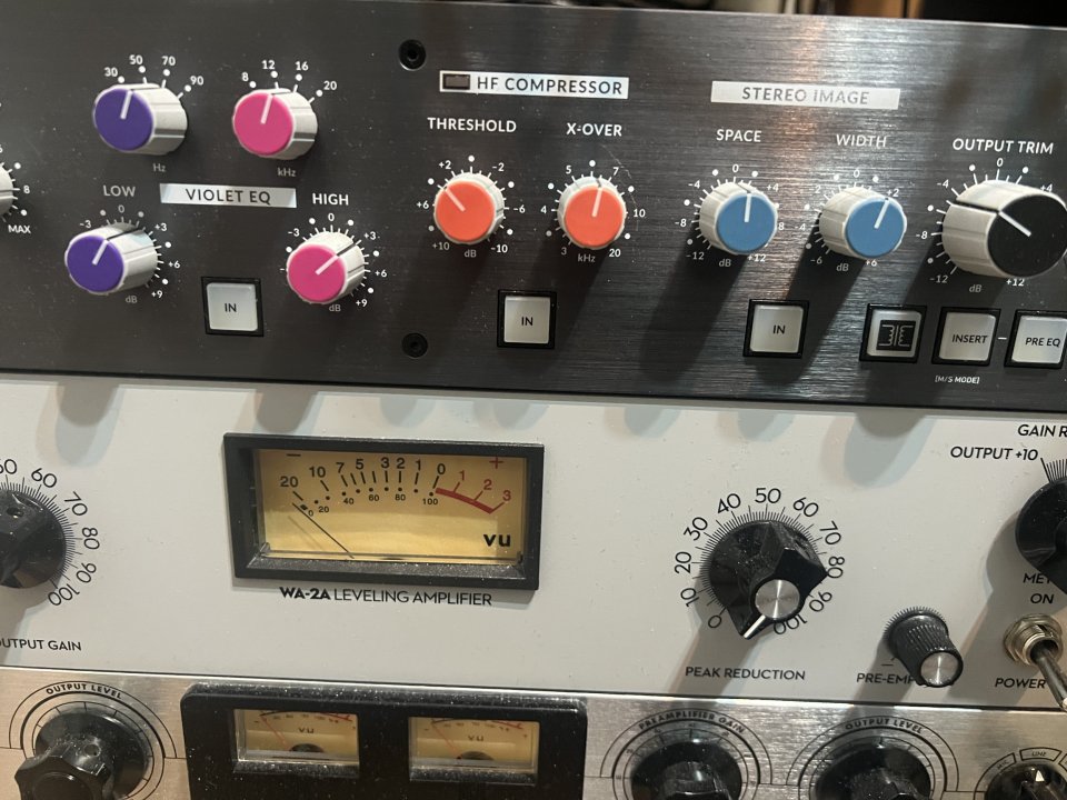 SSL FUSION y TEGELER CREME RC