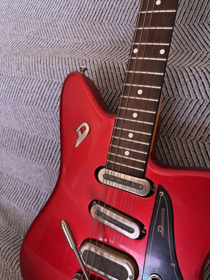 Guitarra Duesenberg Prototype Nº2 2015 (Solo Venta) de segunda mano · Foto 2 de 7 · Madrid · 1500 €