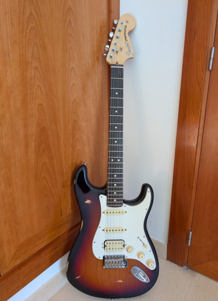 Fender Stratocaster Made in USA RESERVADA 2023