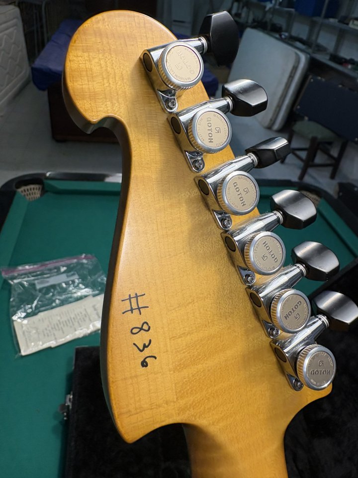 Guitarra knaggs severn t2 de segunda mano · Foto 8 de 9 · Illes Balears