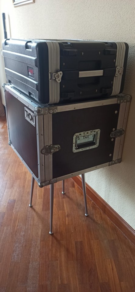 Mueble Thon Rack 8U Eco 40