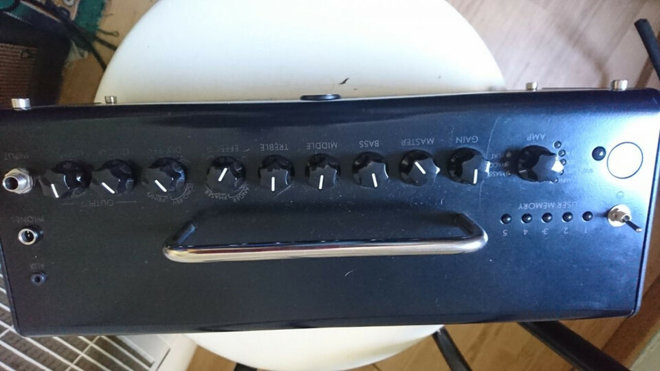 Yamaha THR 10C con funda y extras