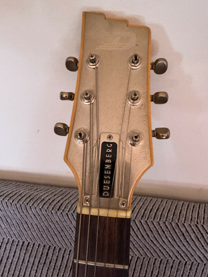 Guitarra Duesenberg Prototype Nº2 2015 (Solo Venta) de segunda mano · Foto 5 de 7 · Madrid · 1500 €