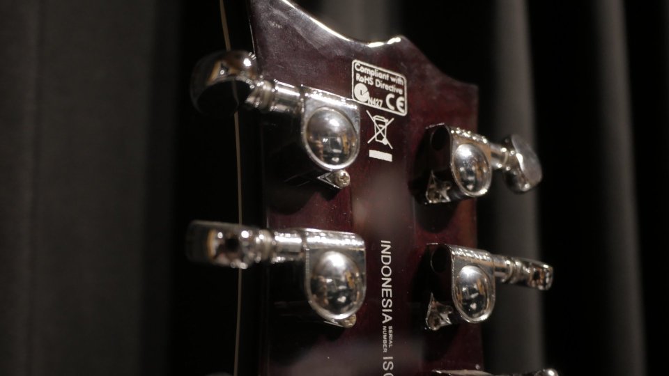 LTD EC-401VF (Seymour Duncan JB y 59) de segunda mano · Foto 7 de 7 · Sevilla · 600 €