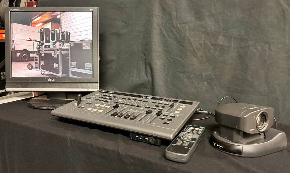 Mezclador vídeo y  Camara PTZ Sony