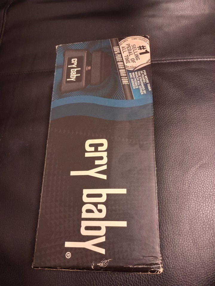 Pedal wah Cry baby de segunda mano · Foto 6 de 6 · Málaga · 60 €