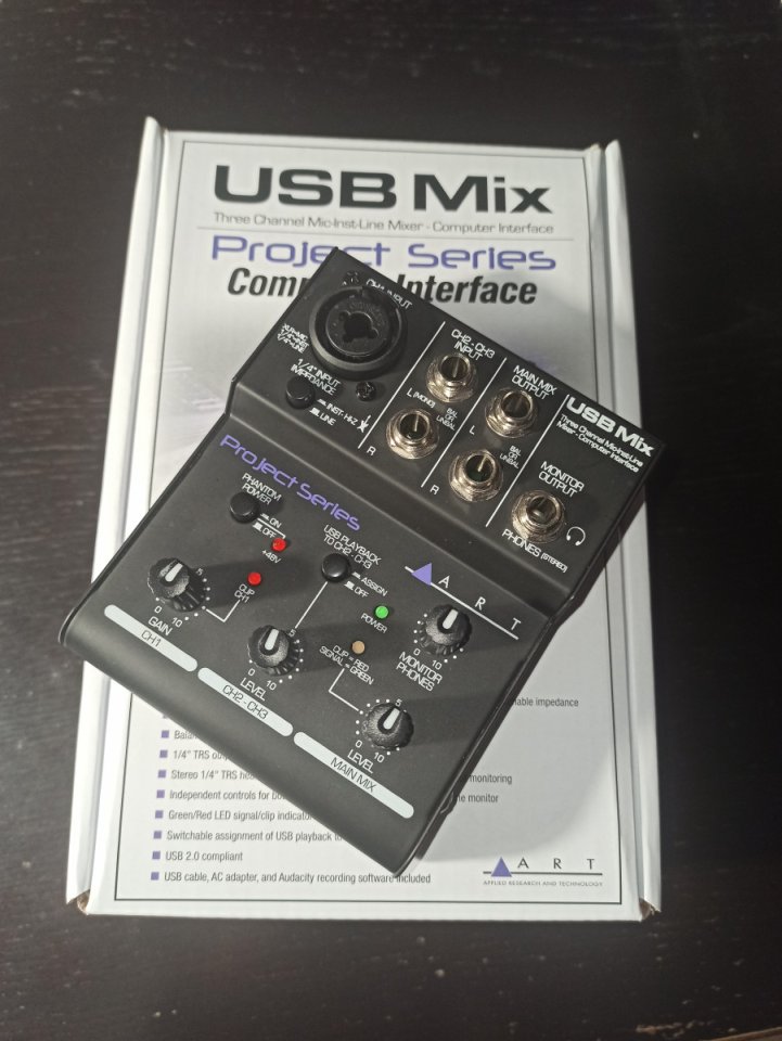 ART USB Mix Mezclador de formato compacto