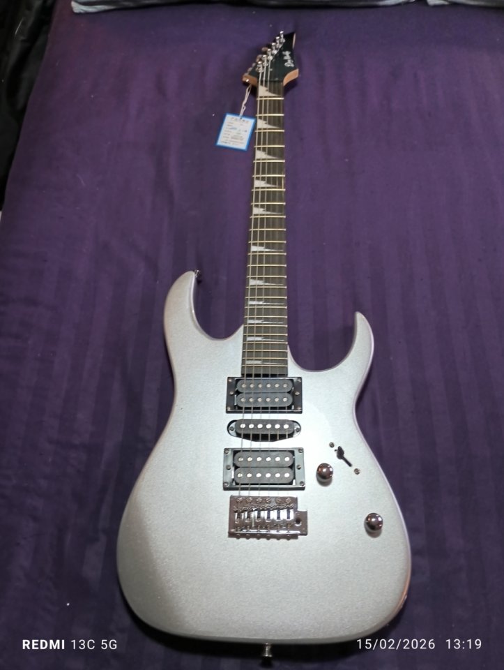 Dean markley de segunda mano · Foto 1 de 7 · Madrid · 210 €